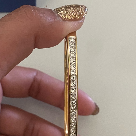 SWAROVSKI GOLD Bangle 🦢 - Picture 6 of 8